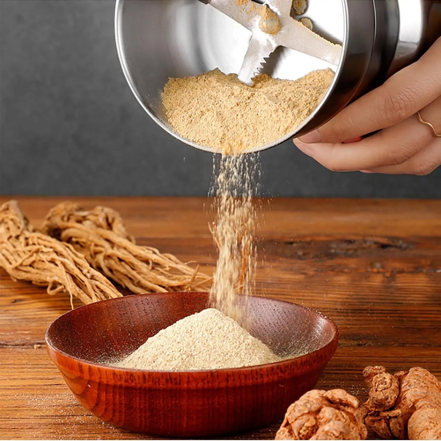 Portable Blender With USB Rechargeable Mini Kitchen Fruit Juice Mixer Home Simple Portable Electric Mini Juicerric Grinder Four Edged Blade Kitchen Cereal Nuts Beans Spices Grains Grinder Machine Multifunctional Home Coffee Grinder